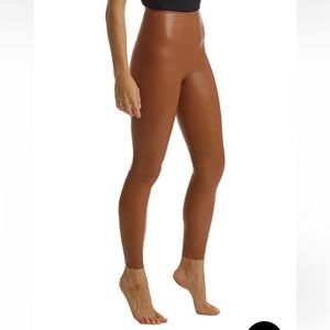 NWT Commando faux leather legging
